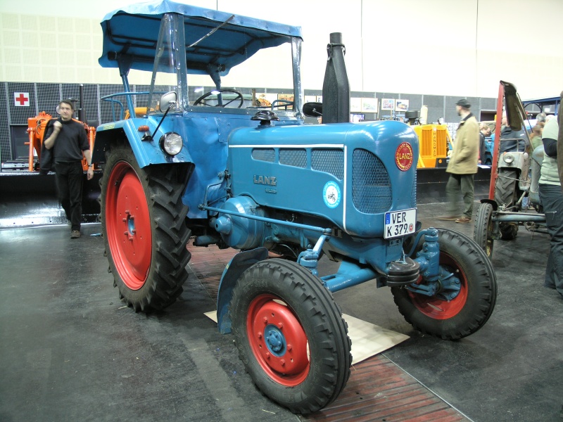Lanz Traktor.JPG - OLYMPUS DIGITAL CAMERA         